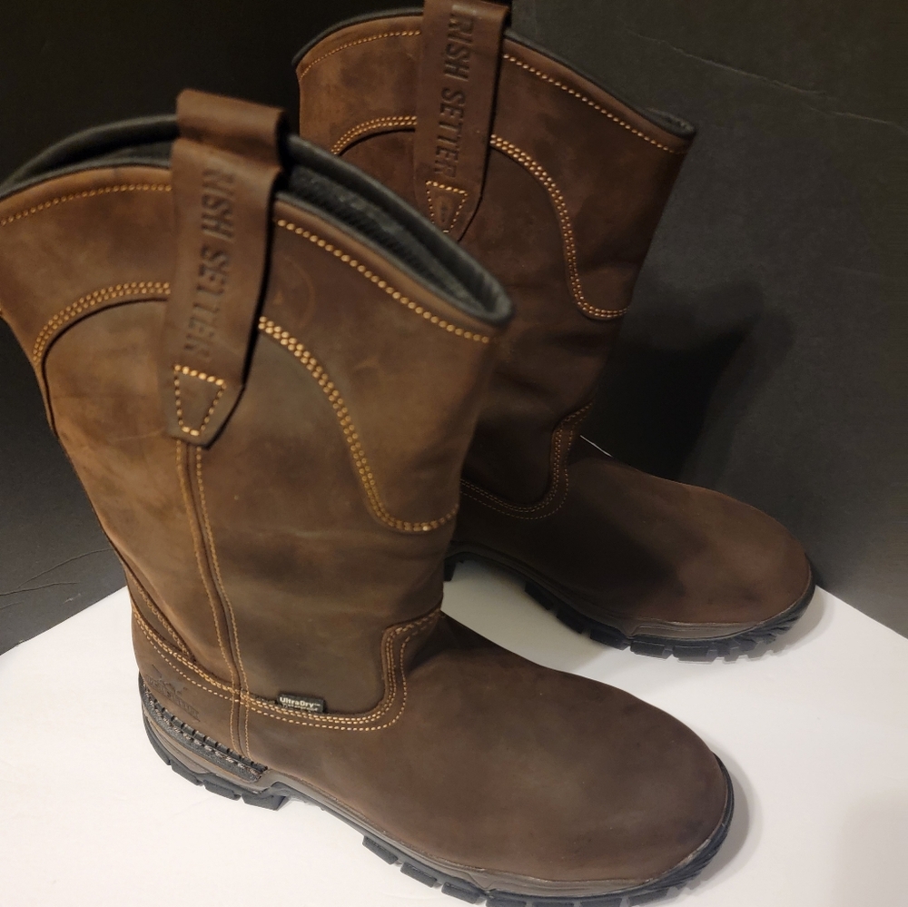 Mens Redwing Irish setter boots  size 11.5